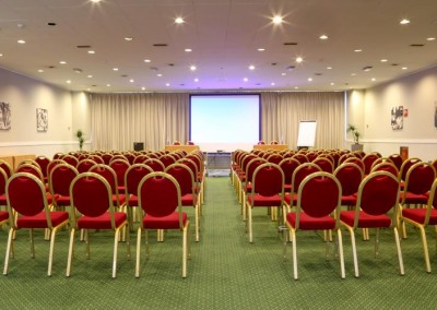 sale-meeting-hotel-milton-milano